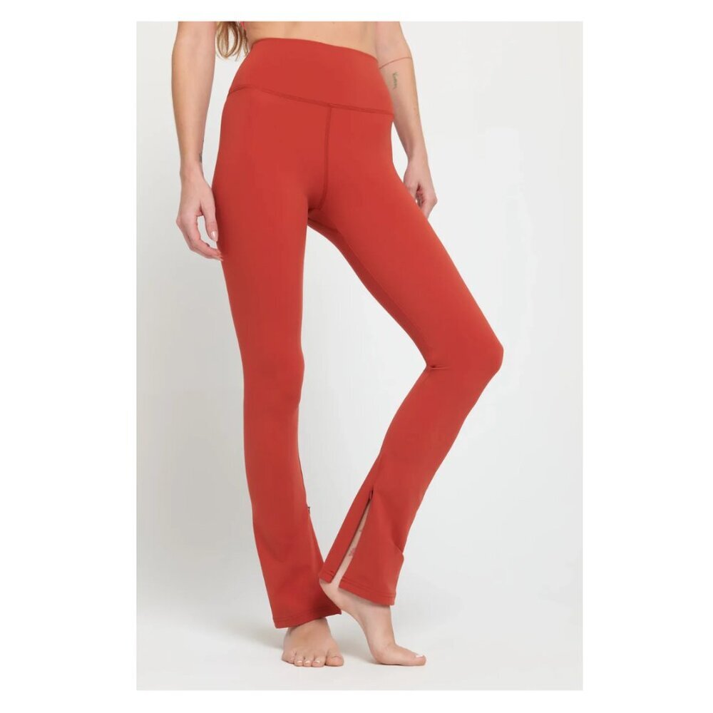 Spiritual Gangster yoga pants size Large leggings brick red athletic workout NWT